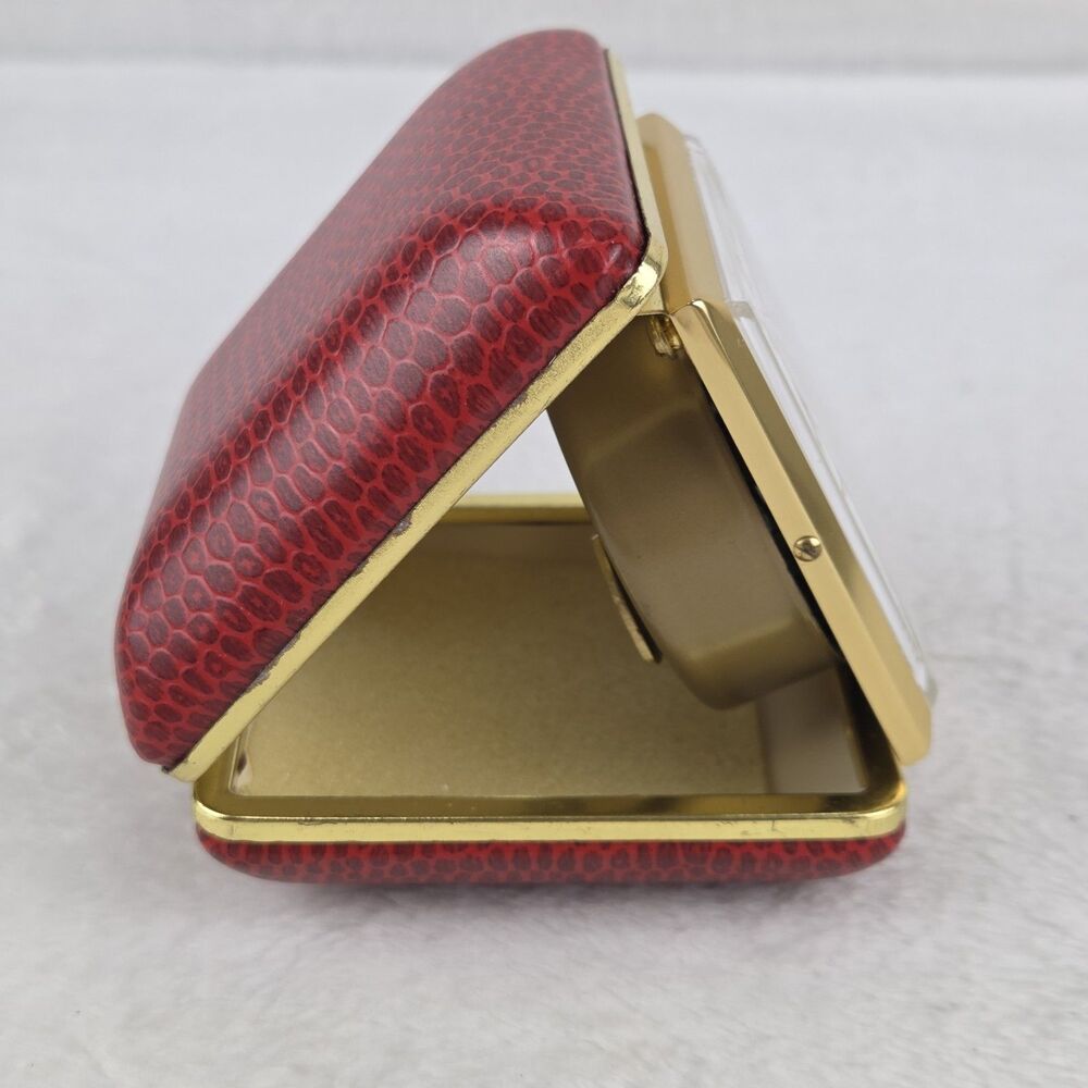 Vintage Westclox Travette II Red Keywind Travel Alarm Foldable Clock Works‎ - Picture 5 of 16